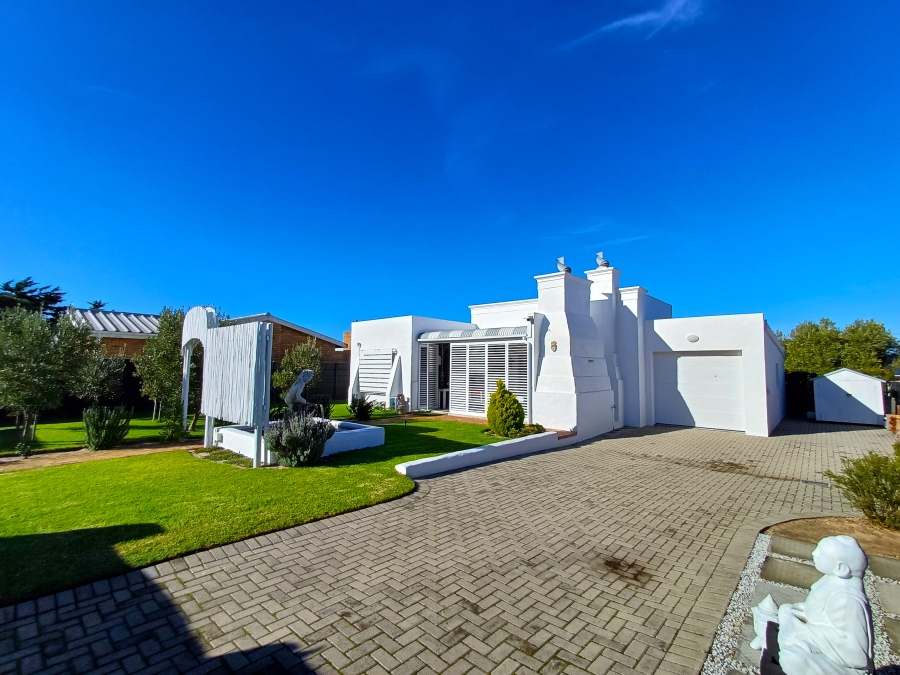 2 Bedroom Property for Sale in Palmiet Western Cape